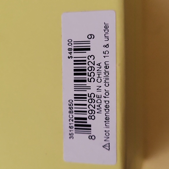 Betsey Johnson Gummy Bear Set - Picture 6 of 6